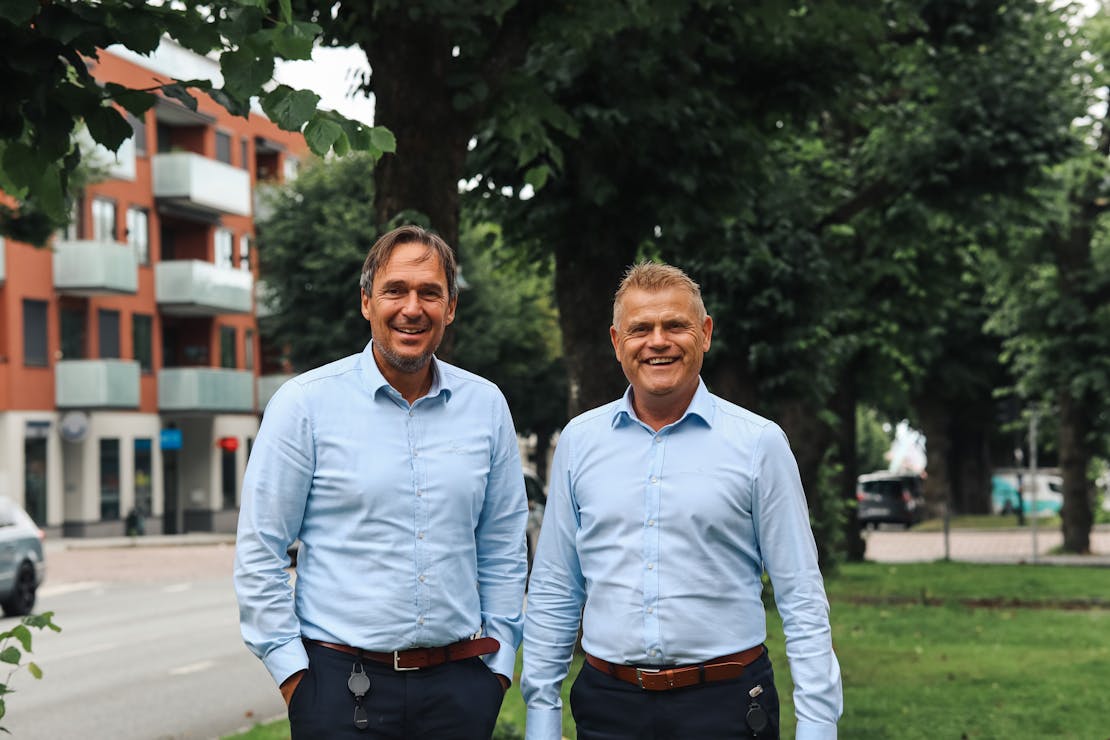 André Fugledal (leder for privatmarkedet) og Rolf Bjarne Lie (rådgiver lån) tar gjerne en prat hvis du begynner å planlegge å selge huset for å kjøpe deg en mindre bolig. 