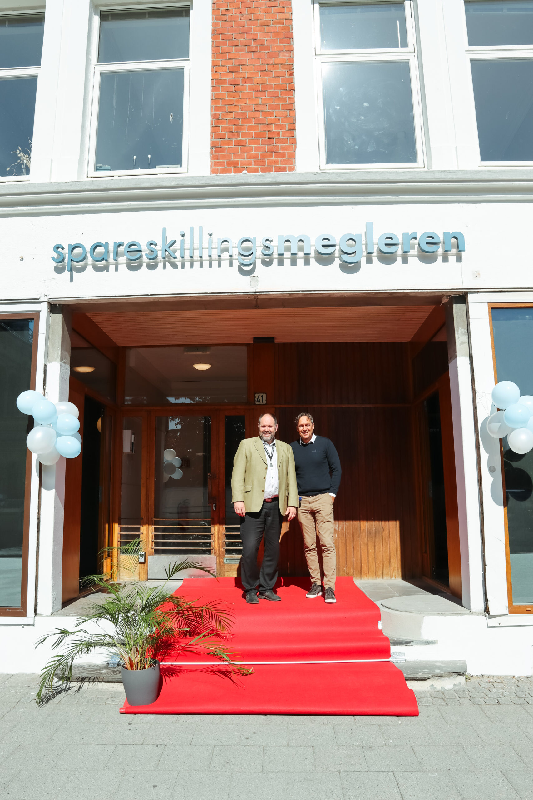 Nå er Spareskillingsmegleren i full gang - Spareskillingsbanken